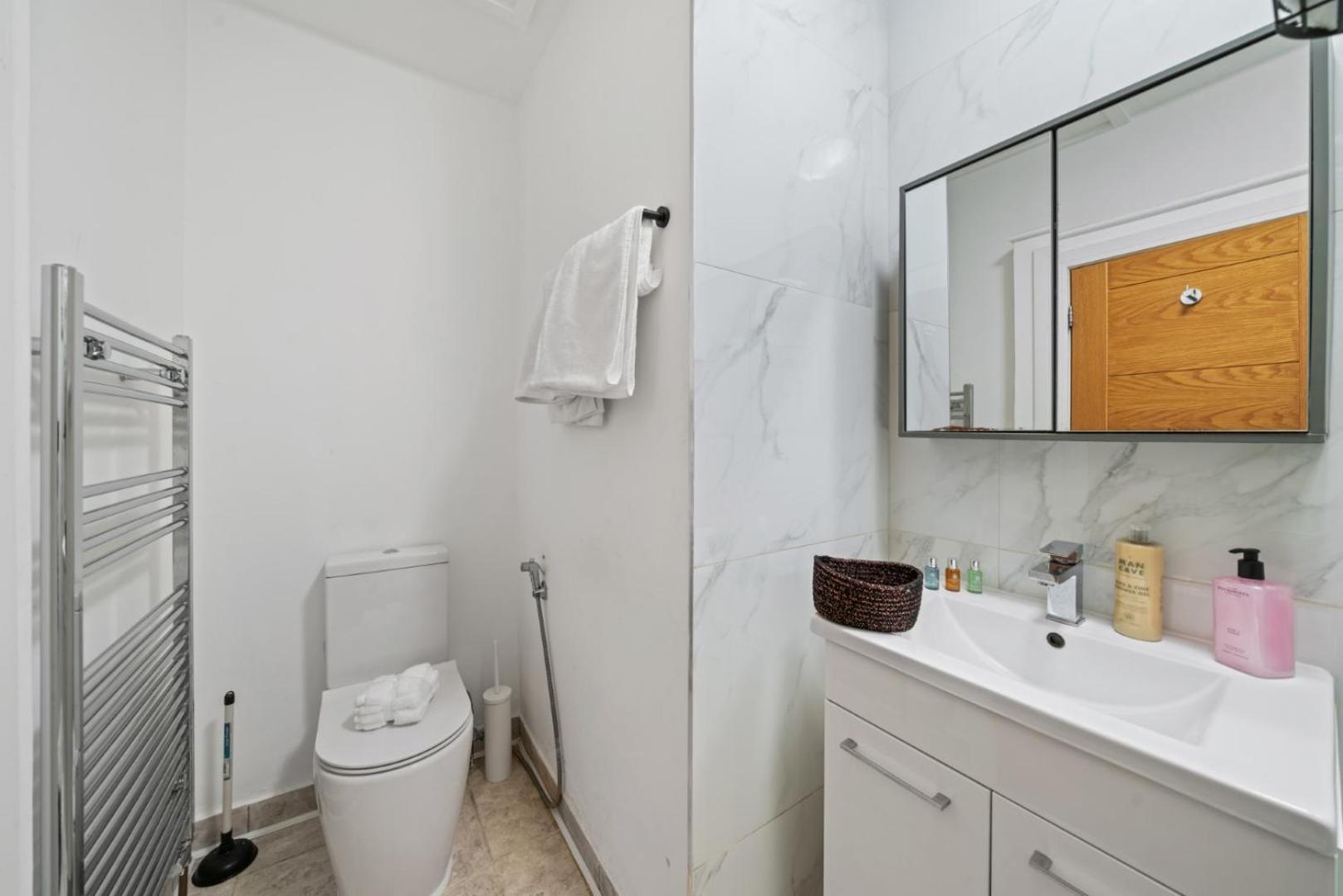 Spacious Studio Apartment On Oxford Street 9Gc Λονδίνο Εξωτερικό φωτογραφία