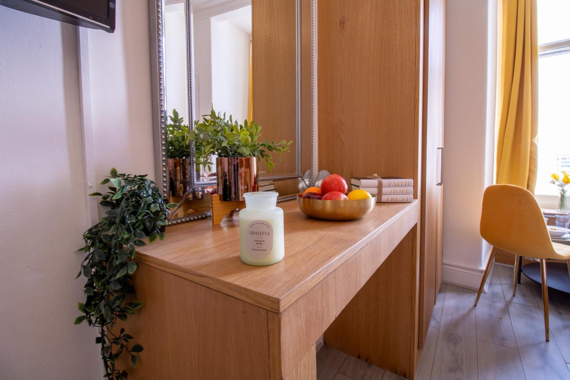 Spacious Studio Apartment On Oxford Street 9Gc Λονδίνο Εξωτερικό φωτογραφία